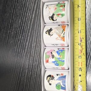 4 piece Sake gift set Geisha Japanese women faces drink cups porcelain